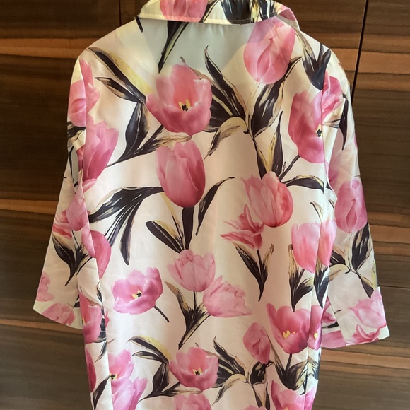 Red Coral floral jacket - Picture 4 of 4